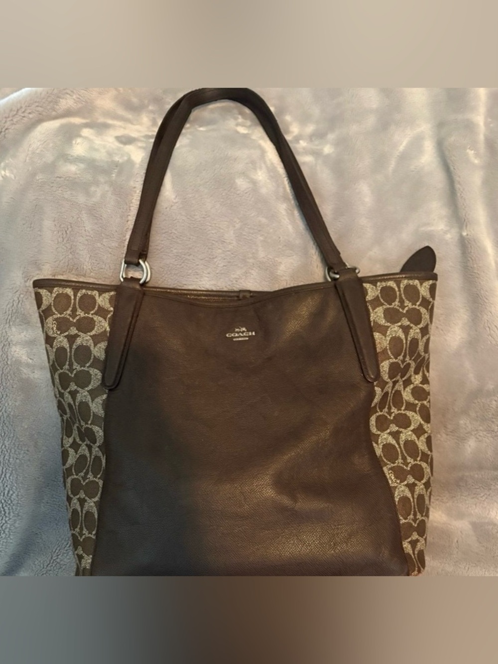 EUC Coach Signature Brown Leather Tote Bag